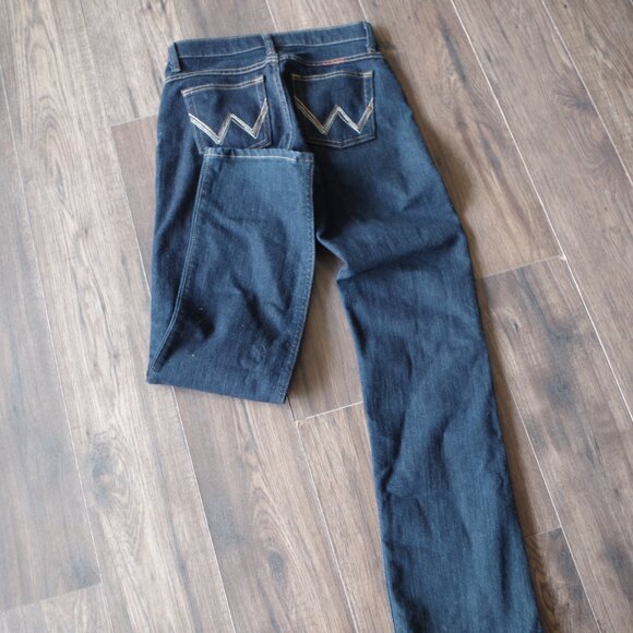 New Dark Blue Wrangler Women's Jean - Picture 7 of 7